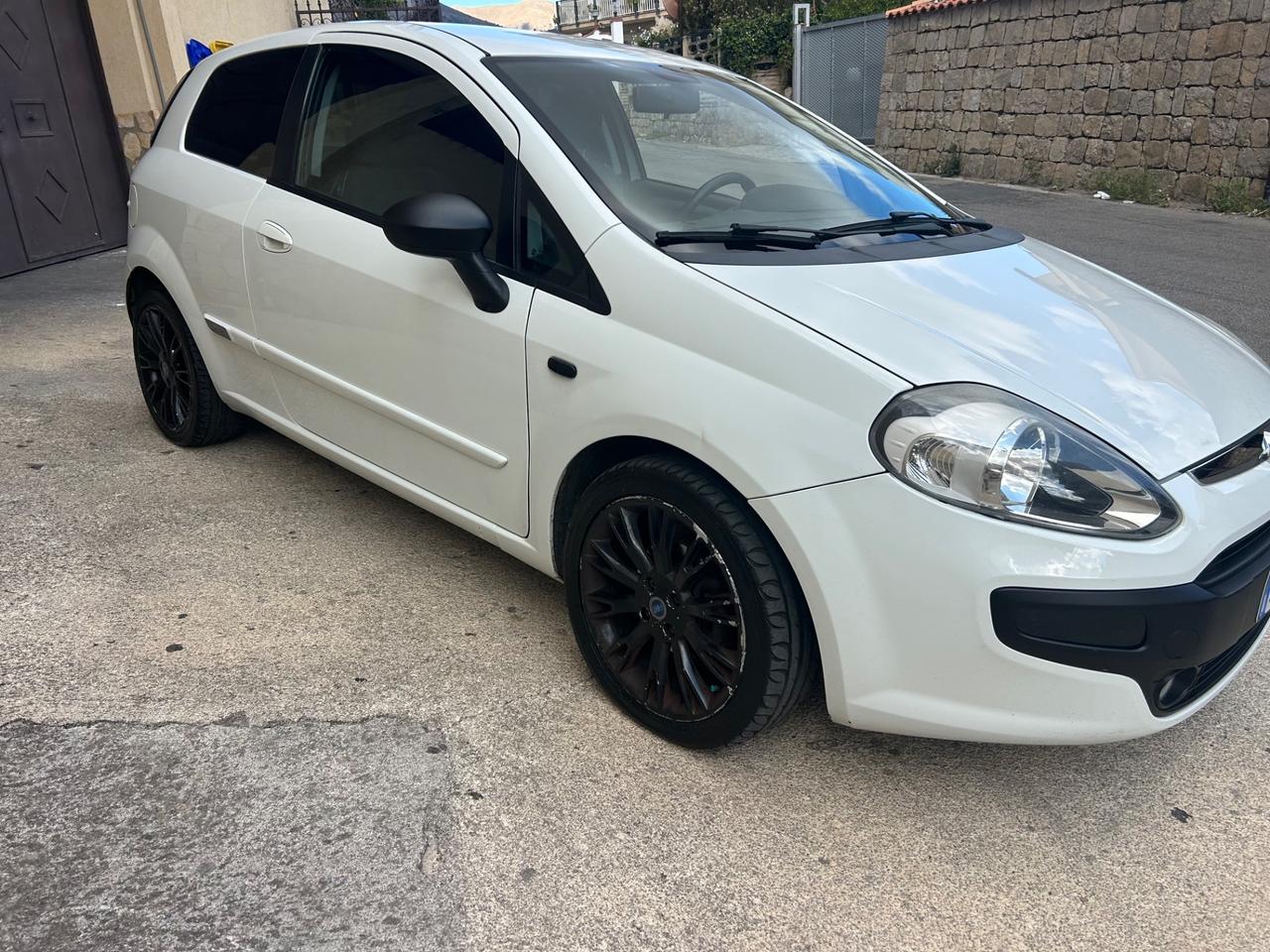 Fiat Punto Evo 1.3 Mjt 75 CV 3 porte Dynamic