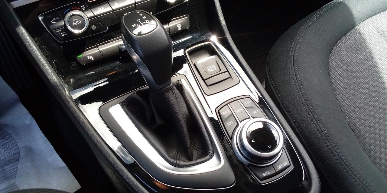 Bmw 2er Active Tourer 218d automatica