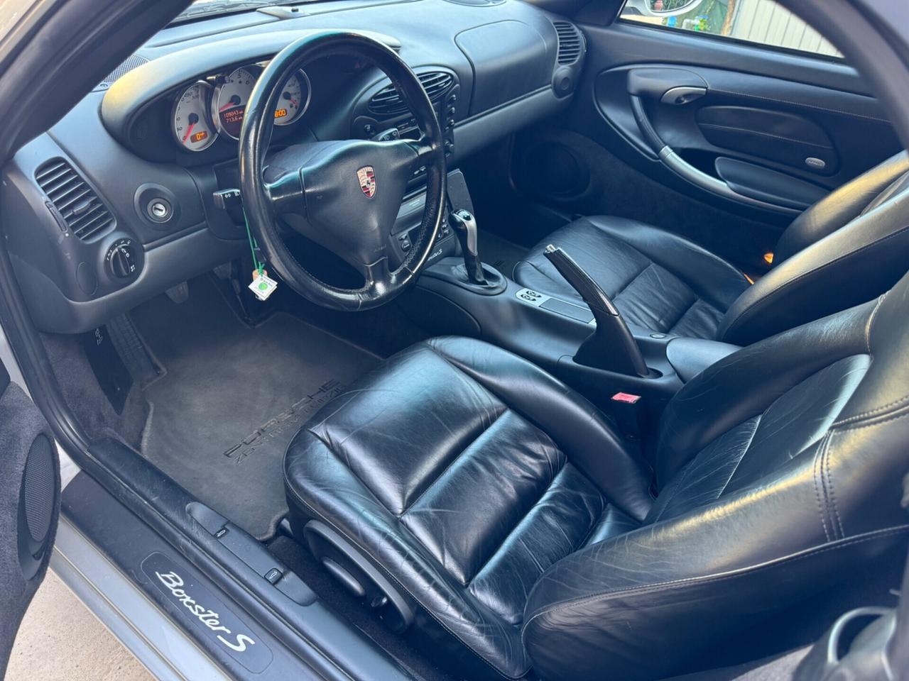 Porsche Boxster S 3.2 navi/18”/xenon