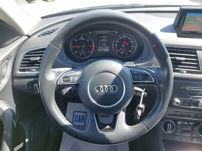 Audi Q3 2.0 TDI 120 CV Business