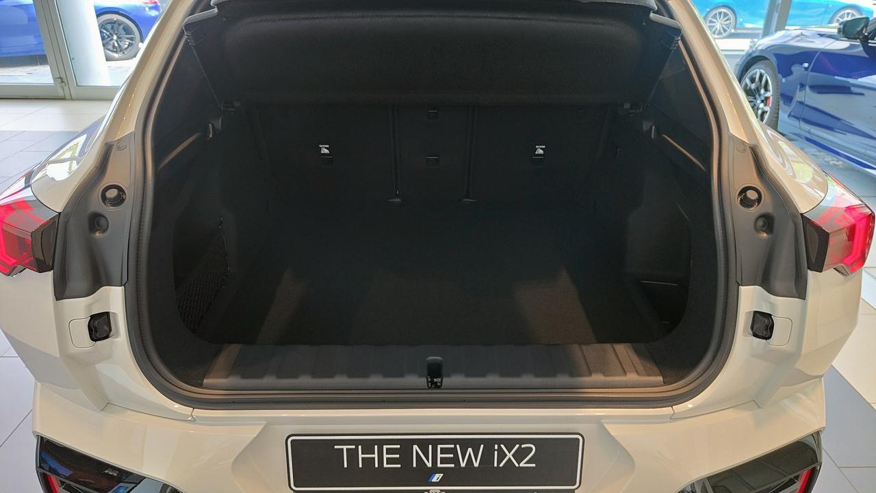 BMW SERIE X - X2 - U10 iX2 xDrive30