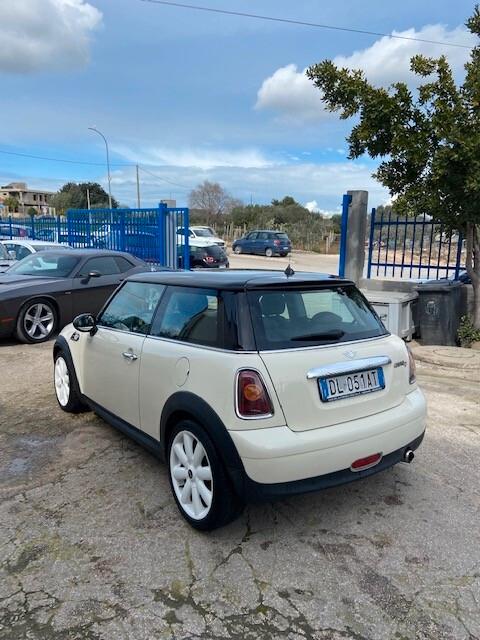Mini 1.6 16V Cooper D