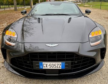 Aston Martin Vantage Coupé-con iva prezzo top.