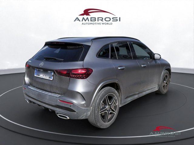 MERCEDES-BENZ GLA 180 180 d AMG Line auto