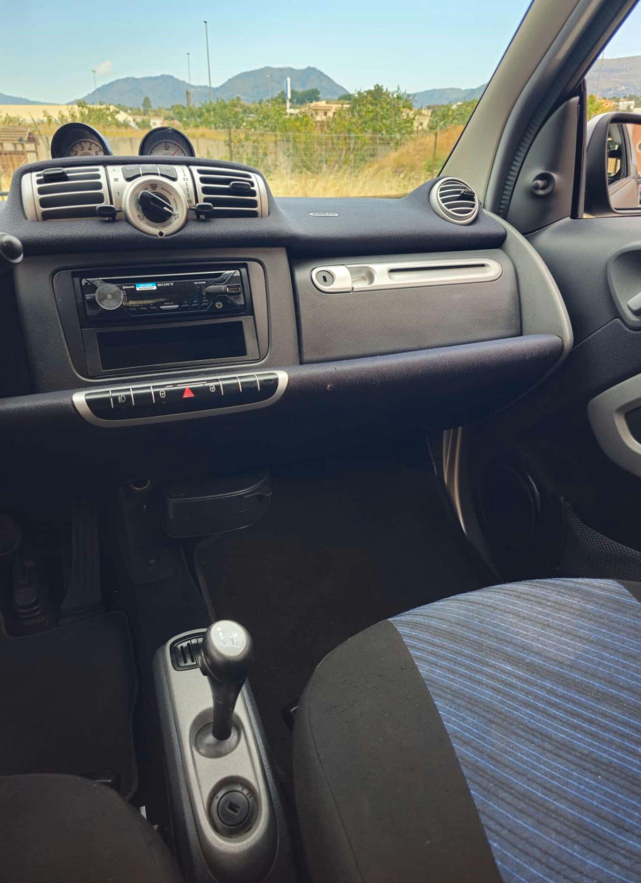 Smart ForTwo 1000 52 kW MHD coupé passion