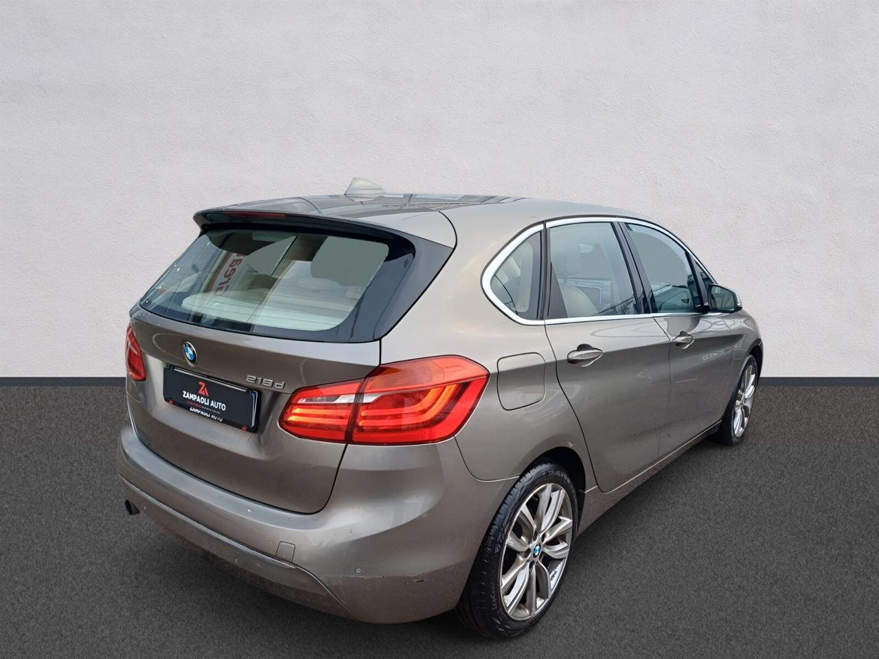 Bmw 218d Active Tourer | da €155 al mese