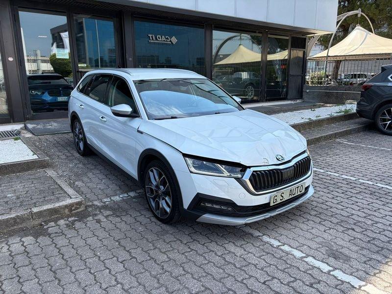 Škoda Octavia Wagon 2.0 tdi evo Scout 4x4 150cv dsg DANNEGGIATA