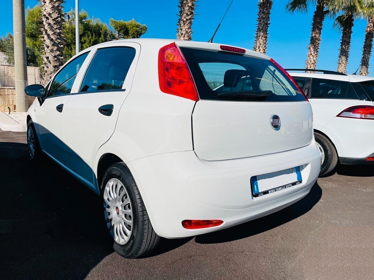 Fiat Punto 1.3 MJT II S& S 95 CV 5 porte Street