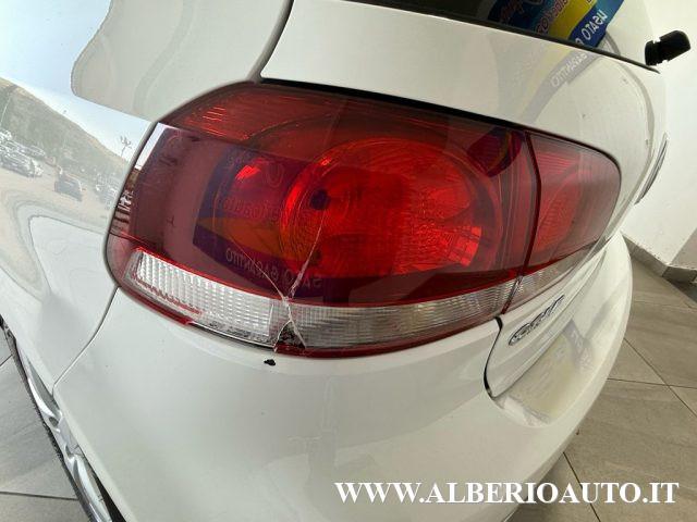 VOLKSWAGEN Golf 2.0 TDI 140CV DPF 4m. 5p. Highline SINISTRATA