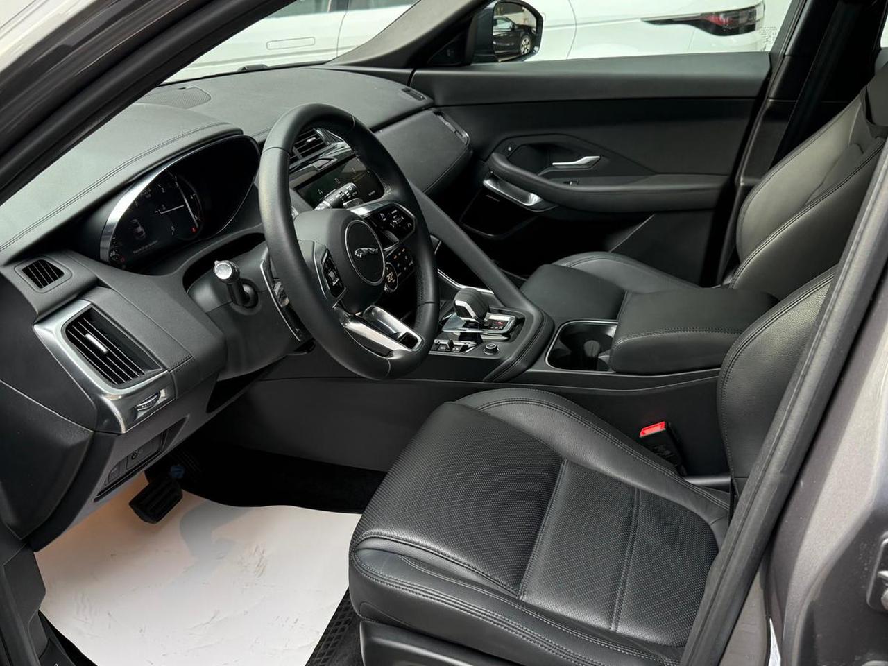 Jaguar E-Pace 2.0d i4 mhev se awd 163cv auto