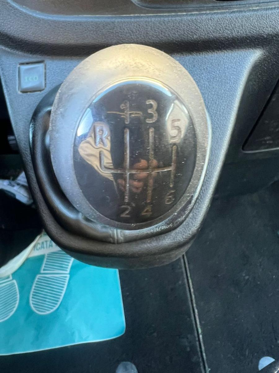 RENAULT trafic T27 1.6 dci 120cv L1H1 E6