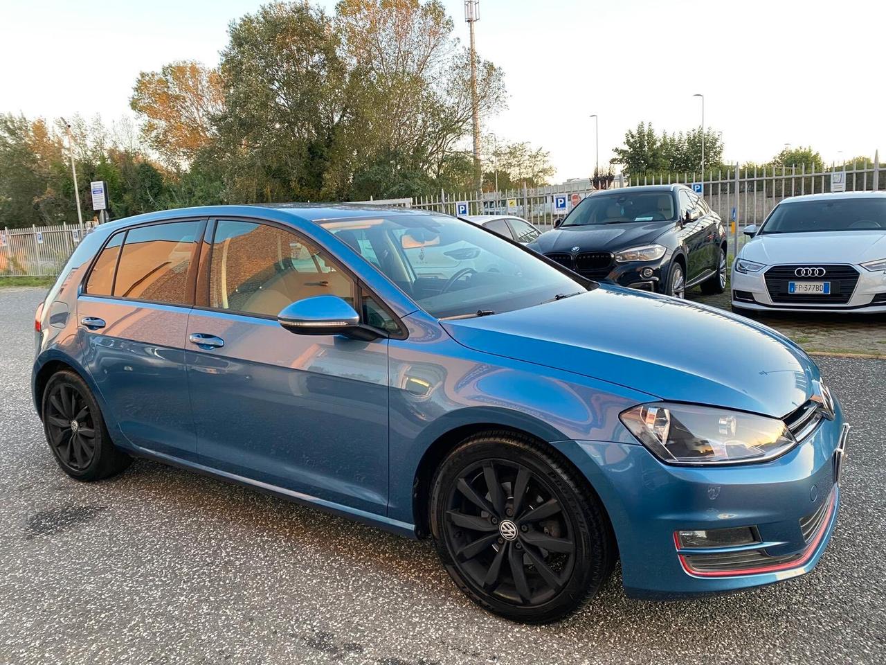 Volkswagen Golf 1.6 TDI DSG 3p. Highline BlueMotion Technology