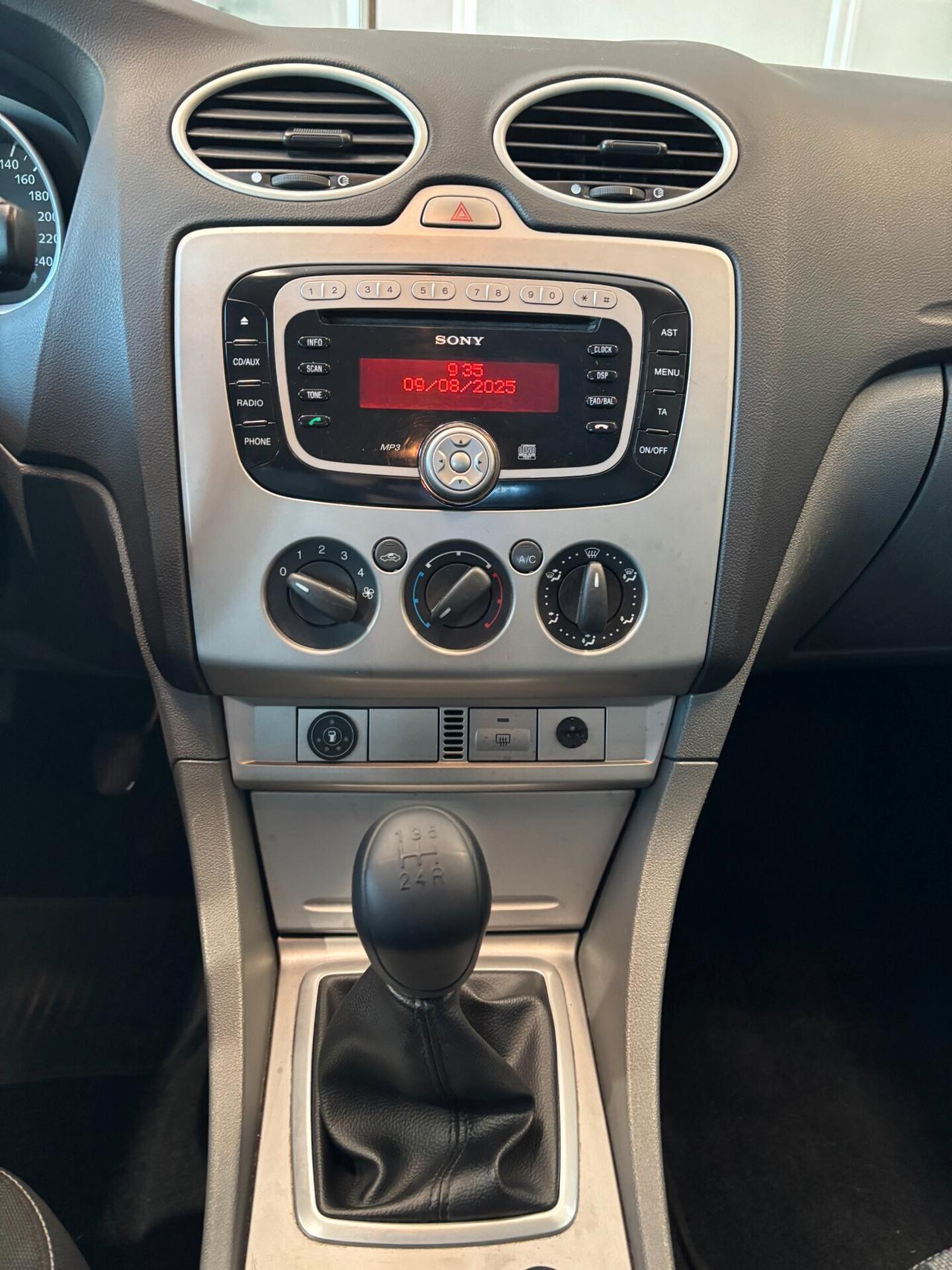 Ford Focus SW 2.0 Titanium145cv*GPL FINO 2030