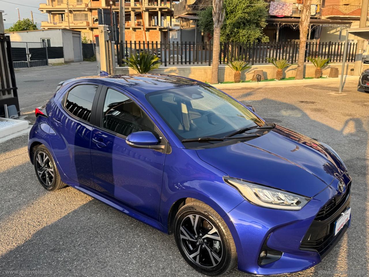 TOYOTA Yaris 1.5 Hybrid 5p. Trend