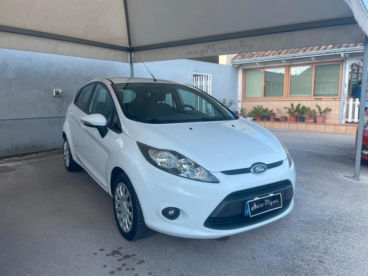 Ford Fiesta Fiesta+ 1.4 5 porte Bz.- GPL