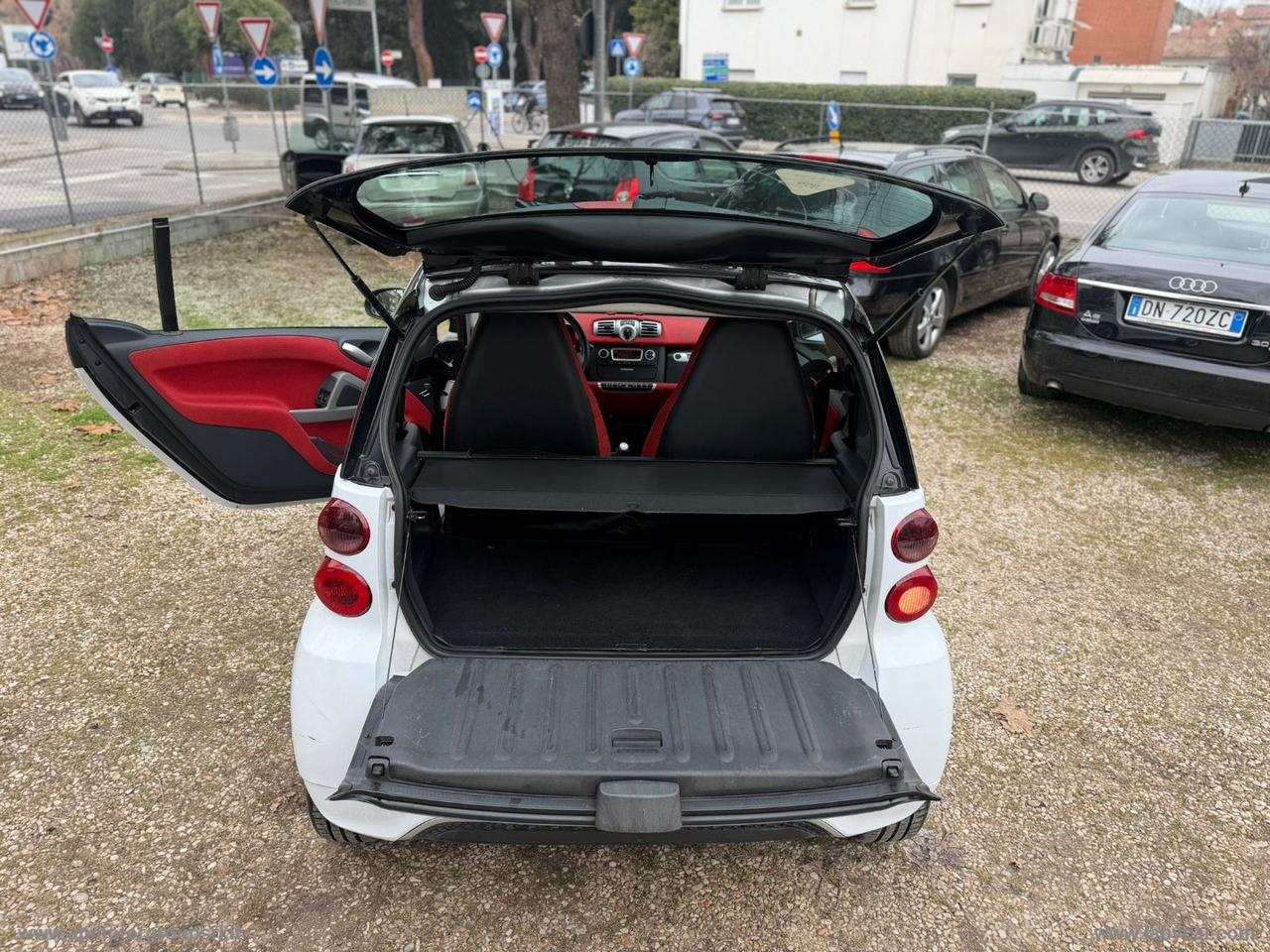 SMART fortwo 1000 52 kW MHD coupé passion