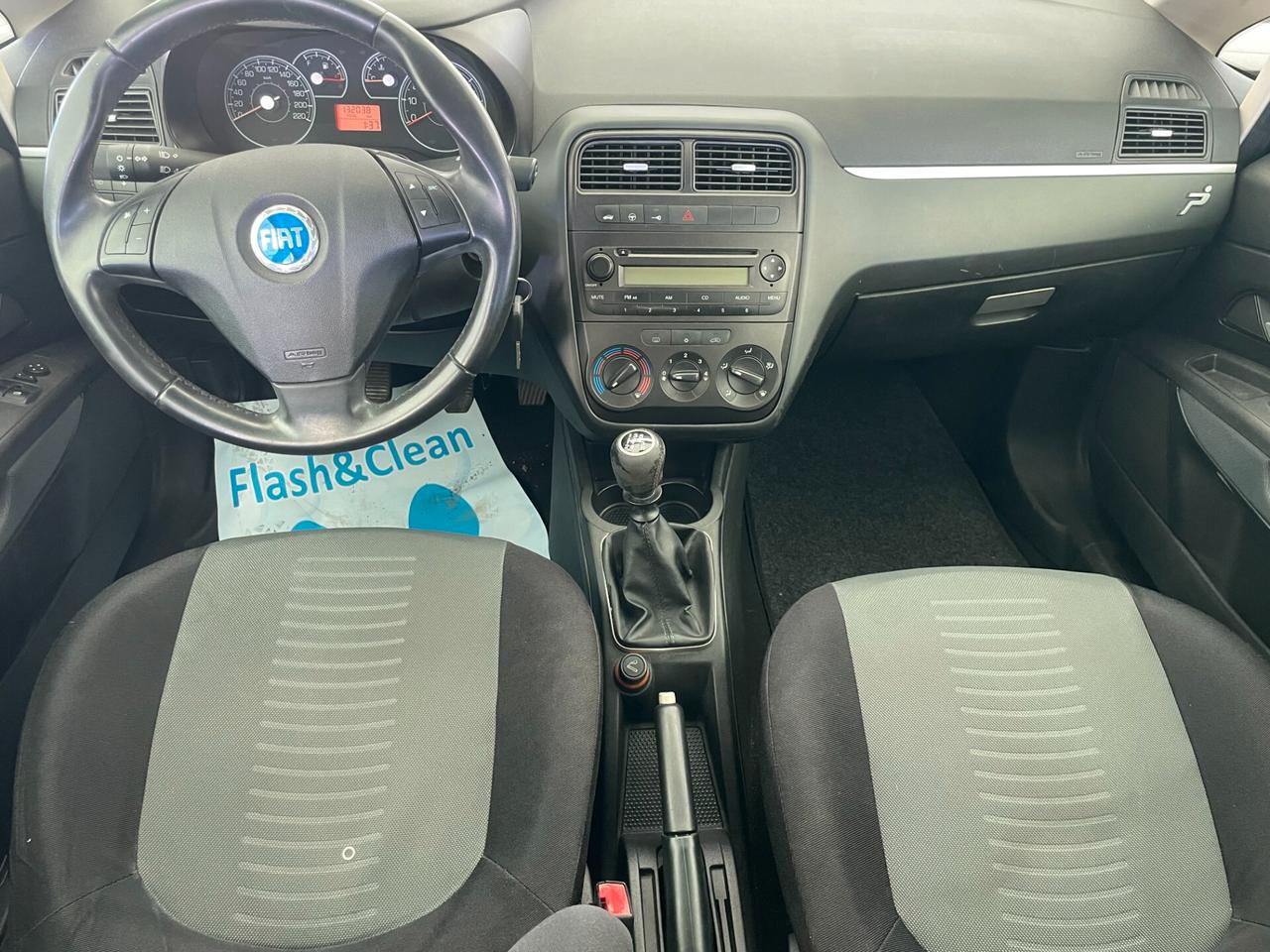 Fiat Grande Punto 1.2 5 p Dynamic Distribuzione tagliando Neopatentati