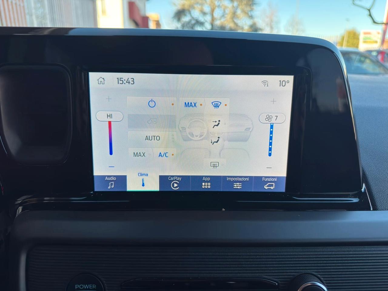 Ford Tourneo Courier 1.0 EcoBoost 125cv Powershift Titanium