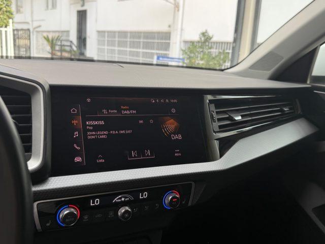 AUDI A1 allstreet 30 TFSI S tronic Admired Contrast da?259