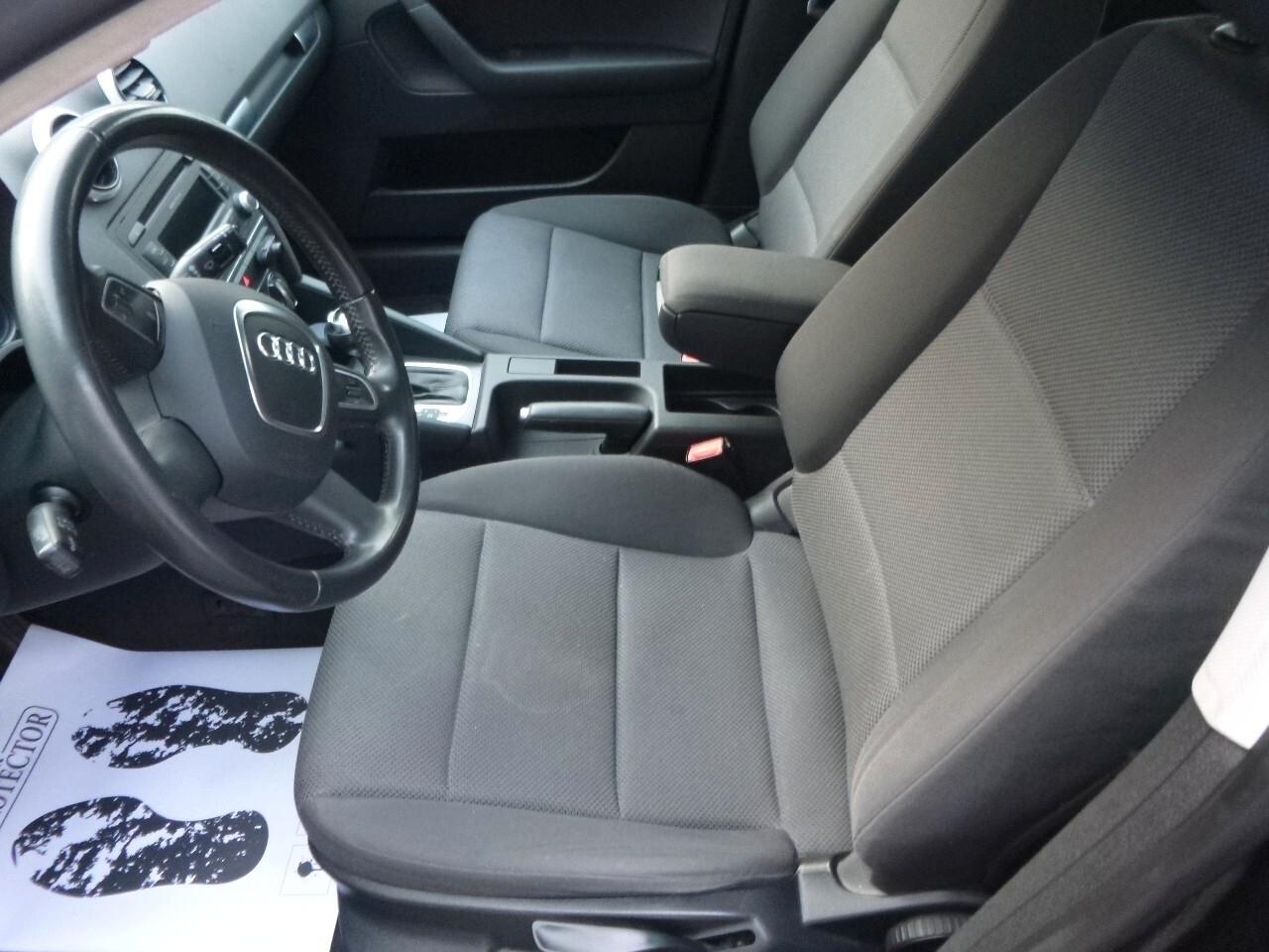 Audi A3 1.6 TDI 105 CV CR S tronic Ambition