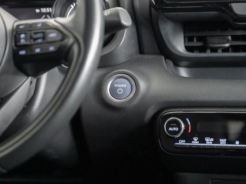 Toyota Yaris Hybrid Style MY20