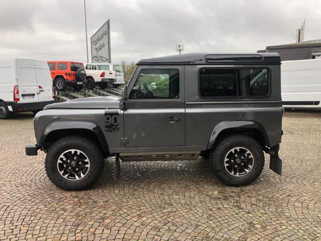 LAND ROVER Defender 90 2.2 TD4 Station Wagon SE ADVENTURE