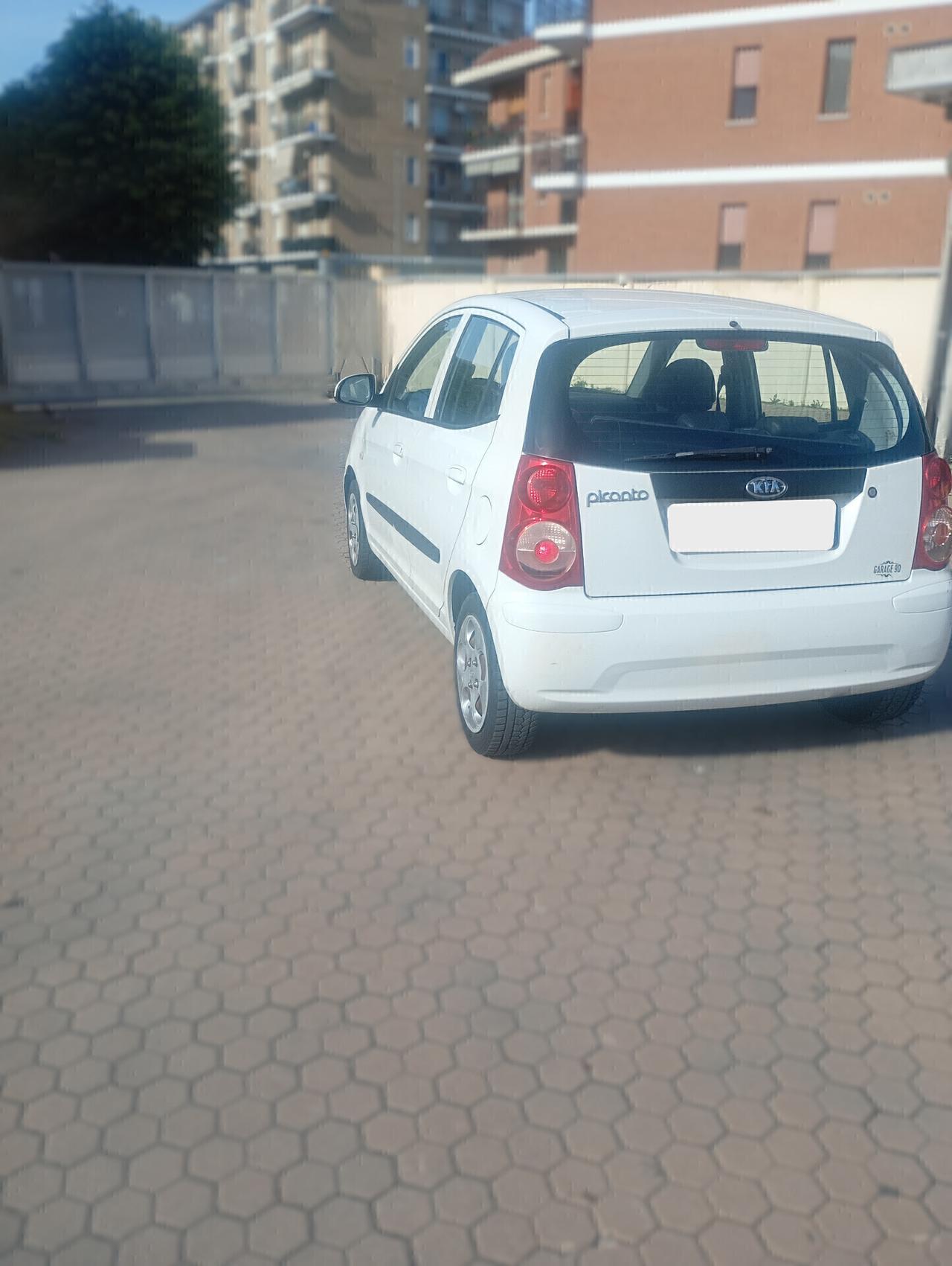 Kia Picanto - APERTI AD AGOSTO