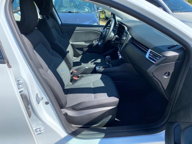 RENAULT Clio Full Hybrid E-Tech 140 CV 5 porte Initiale Paris
