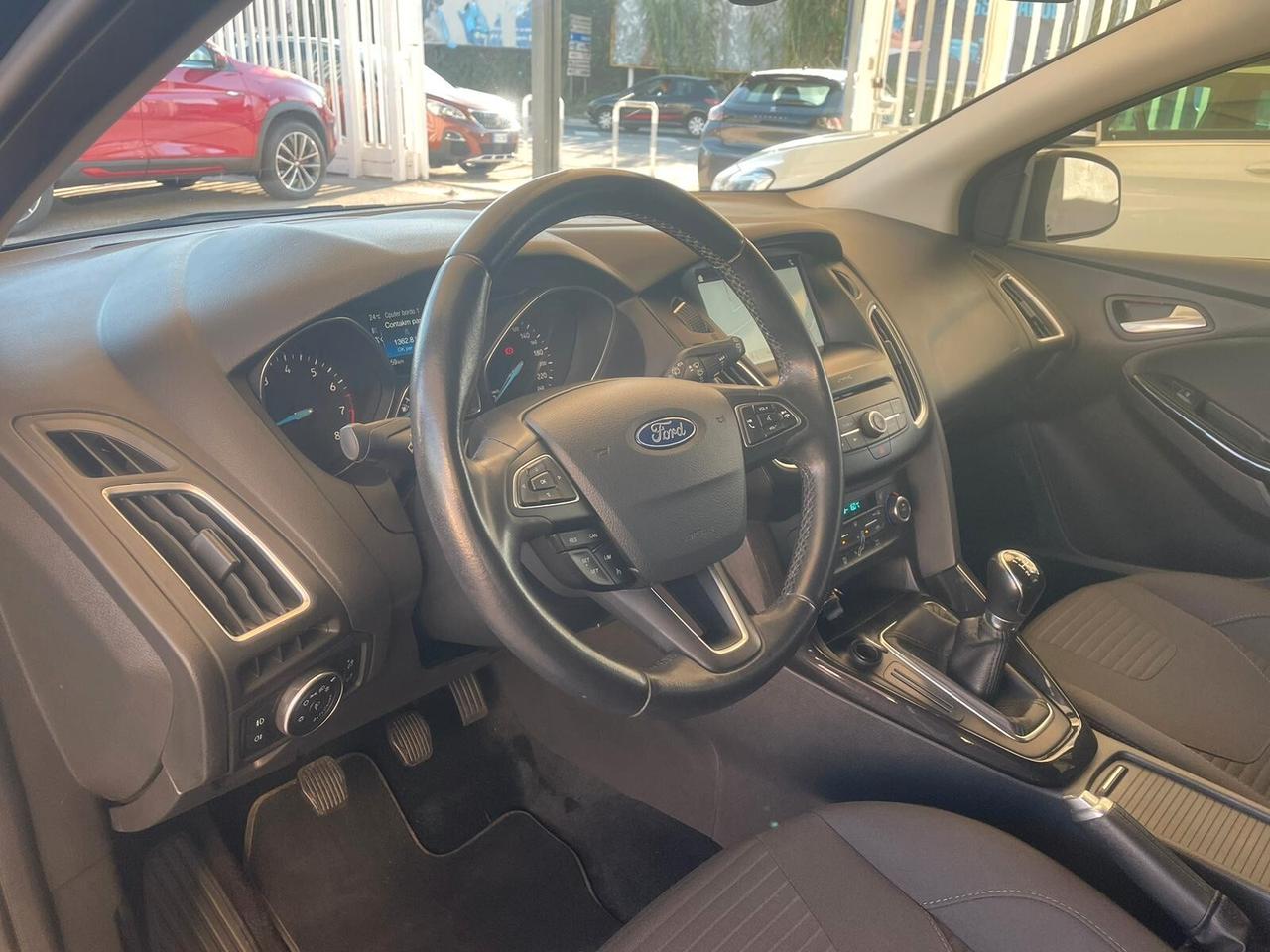 Ford Focus 1.6 120 CV GPL SW Titanium