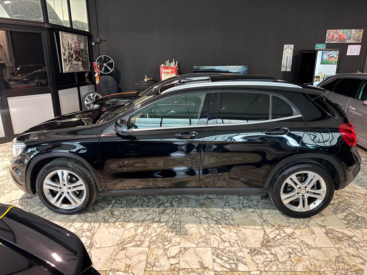 Mercedes-benz GLA 200 d Automatic Premium