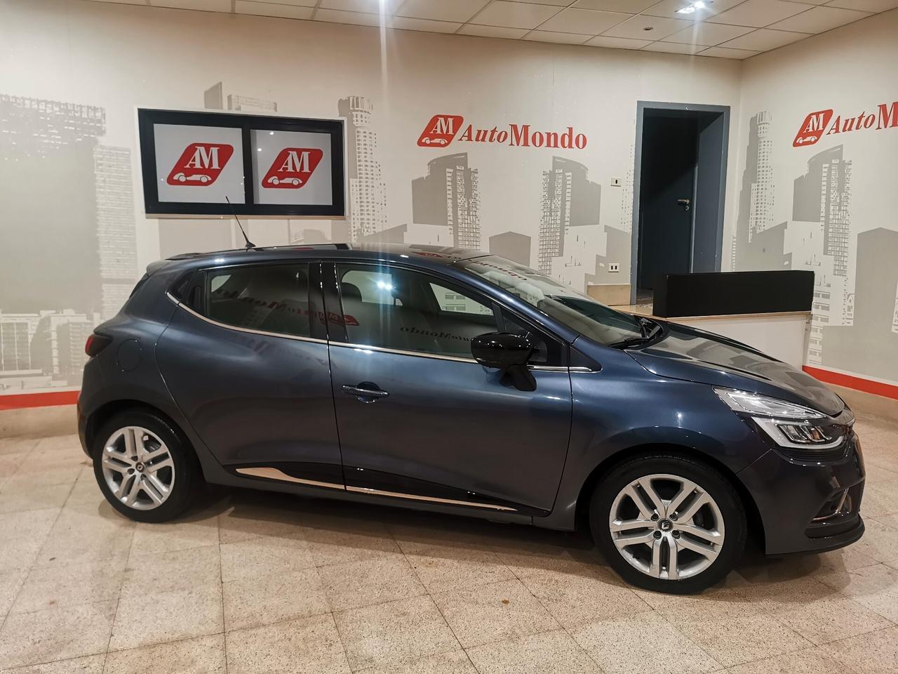 Renault Clio dCi 8V 90 CV 5 porte Moschino Zen