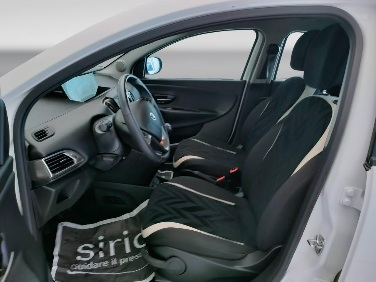 LANCIA Ypsilon III 2015 - Ypsilon 1.2 Gold 69cv