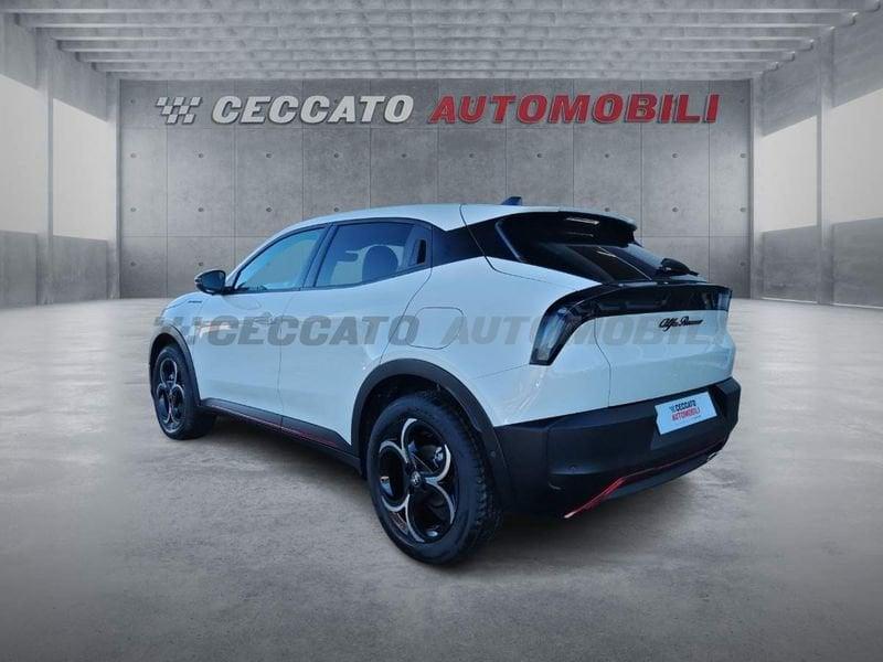 Alfa Romeo Junior Junior 1.2 ibrida Speciale 145cv edct6