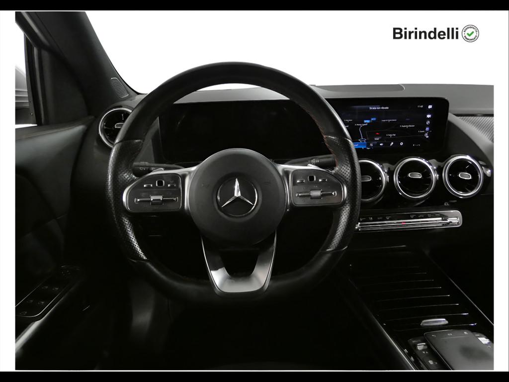 Mercedes-Benz GLA (H247) - GLA 180 d Automatic Premium