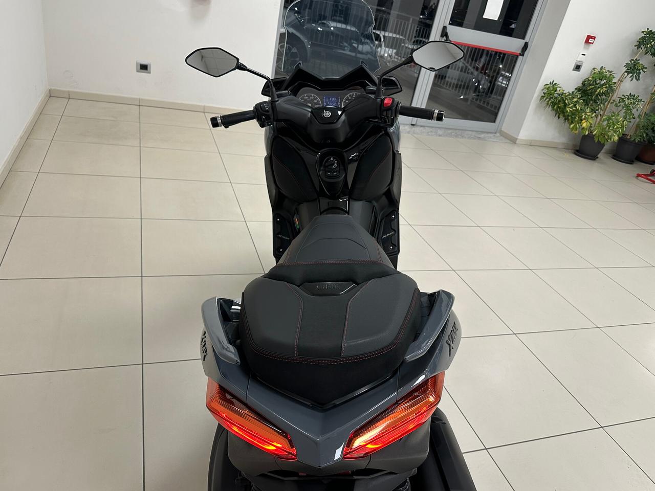 Yamaha X-Max 300 TECH MAX - 2022