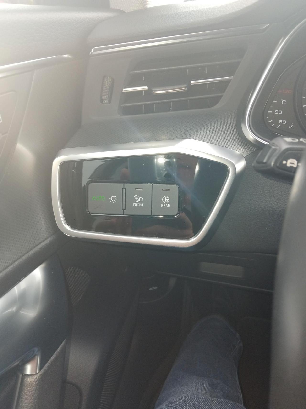 Audi A6 Avant 40 2.0 tdi mhev