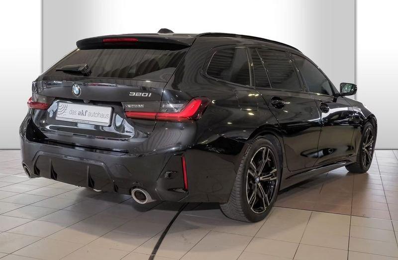 BMW Serie 3 320i MSport Touring auto 18" Camera Gancio