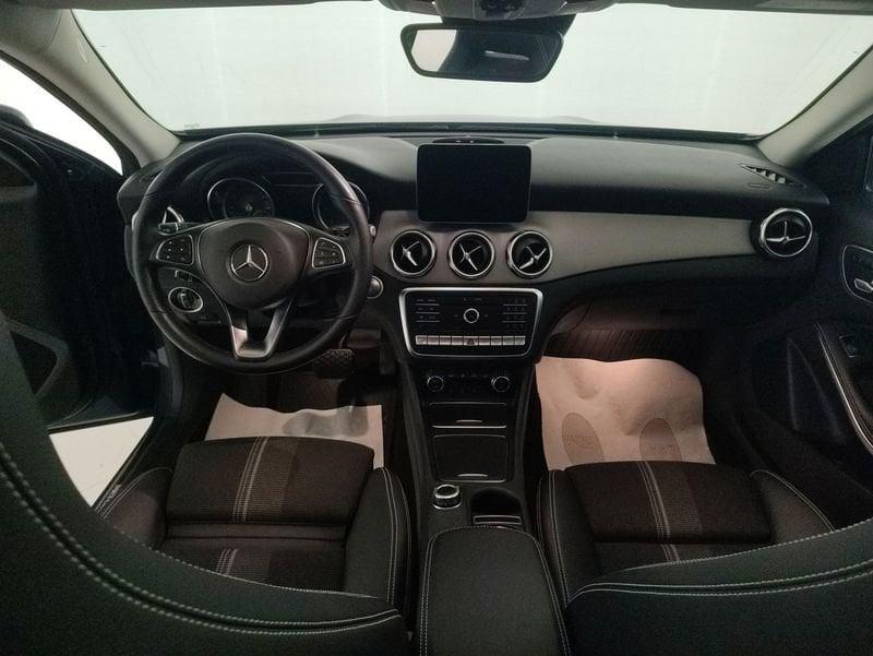 Mercedes-Benz GLA 200 d Sport 4matic auto