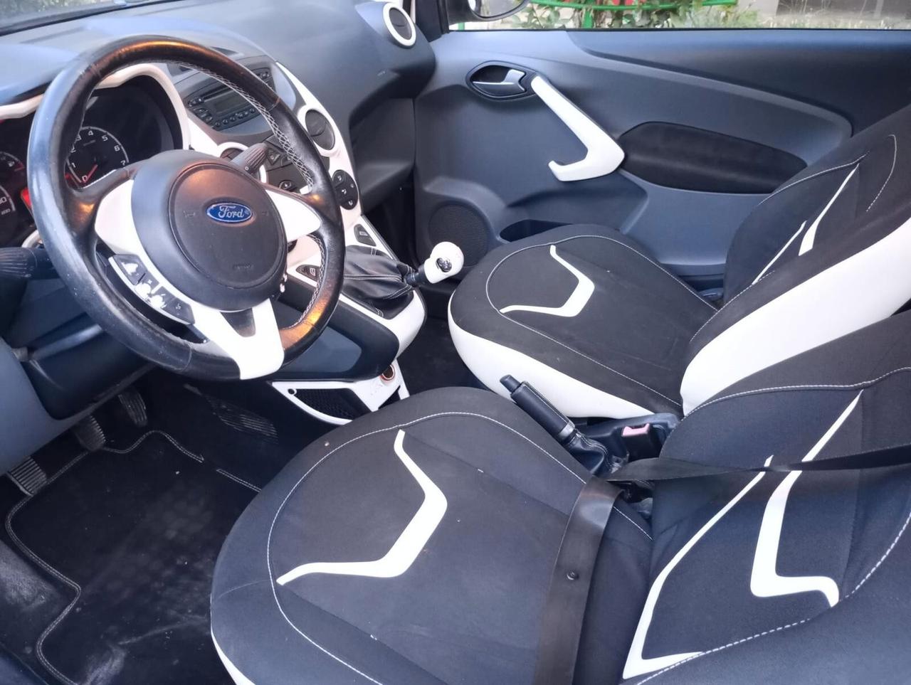 Ford Ka 1.2 8V 69 CV Black&White Edition