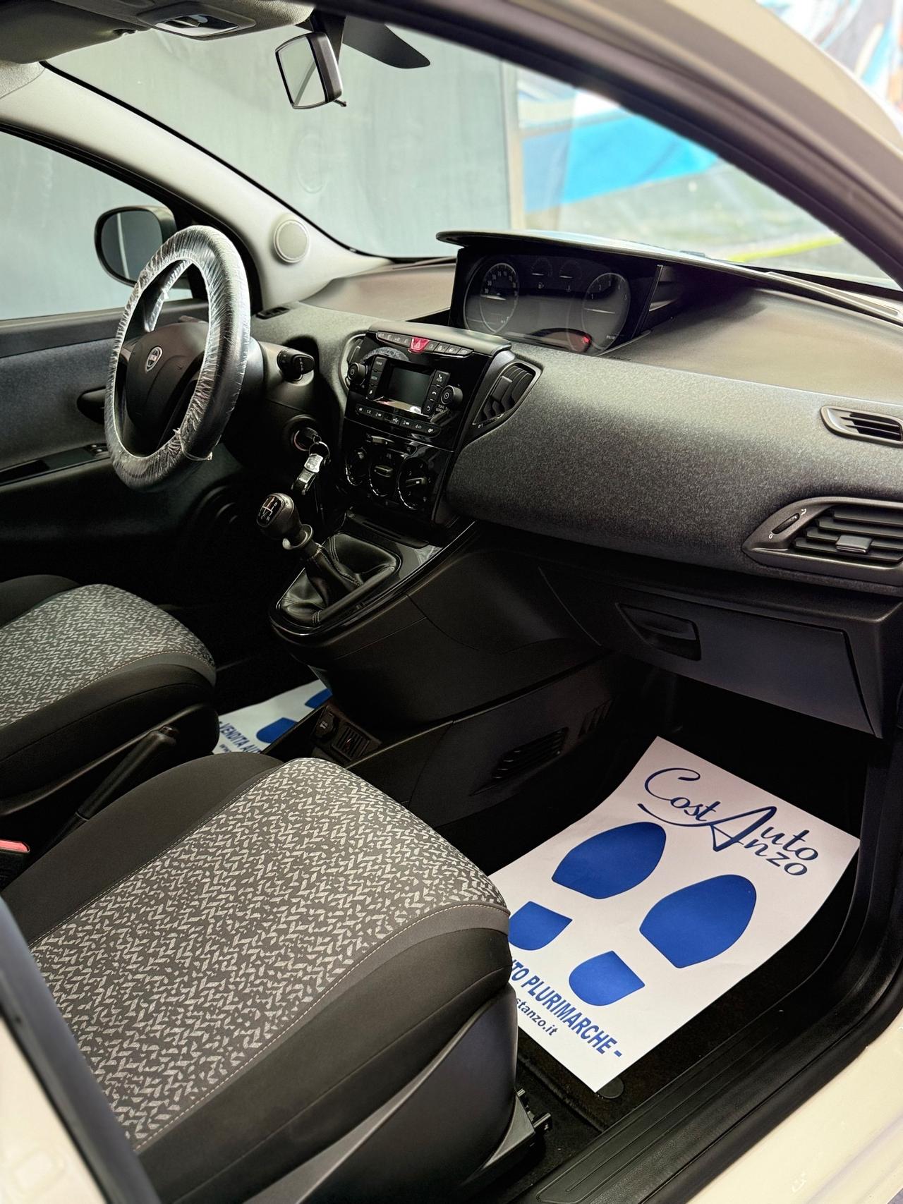 Lancia Ypsilon 1.2 Benz 69cv Platinum 11/2020 Nuova