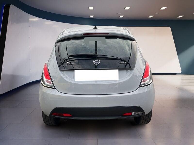 Lancia Ypsilon III 2015 1.0 firefly hybrid Silver s&s 70cv