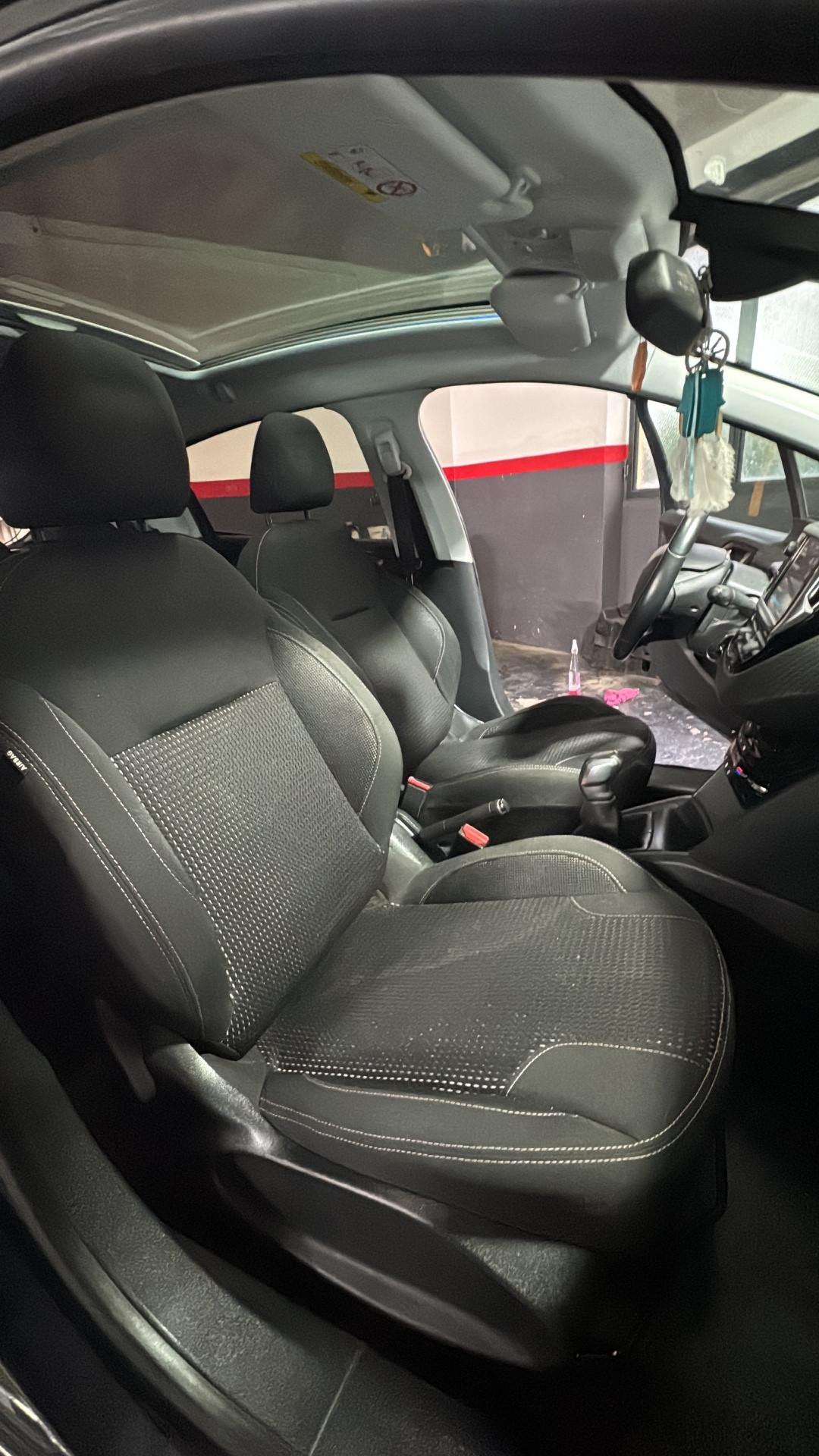 Peugeot 208 BlueHDi 75 5 porte Allure