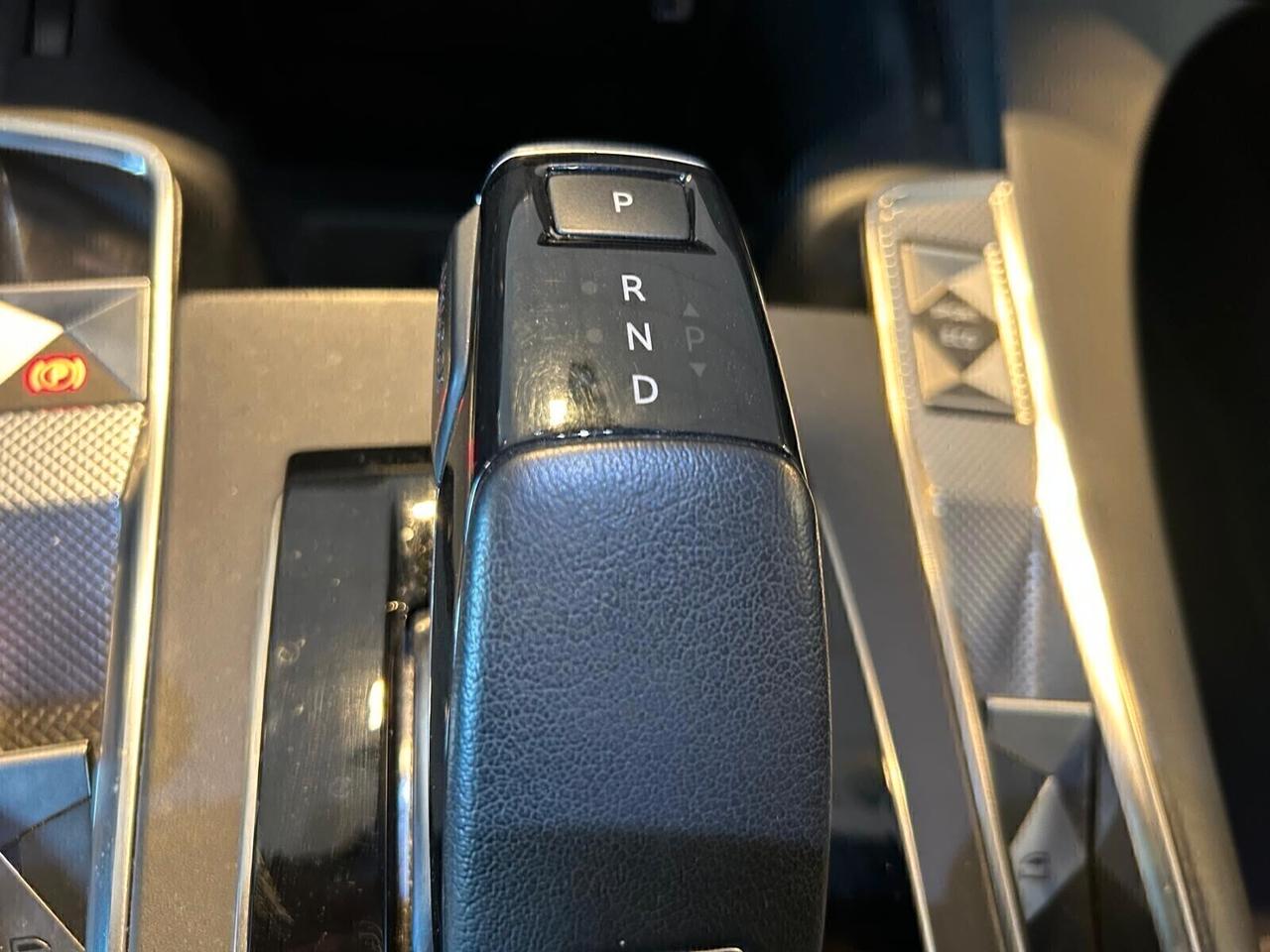 Ds DS 7 Crossback GRAND CHIC BlueHDi 130 aut. RIVOLI SPOTICAR