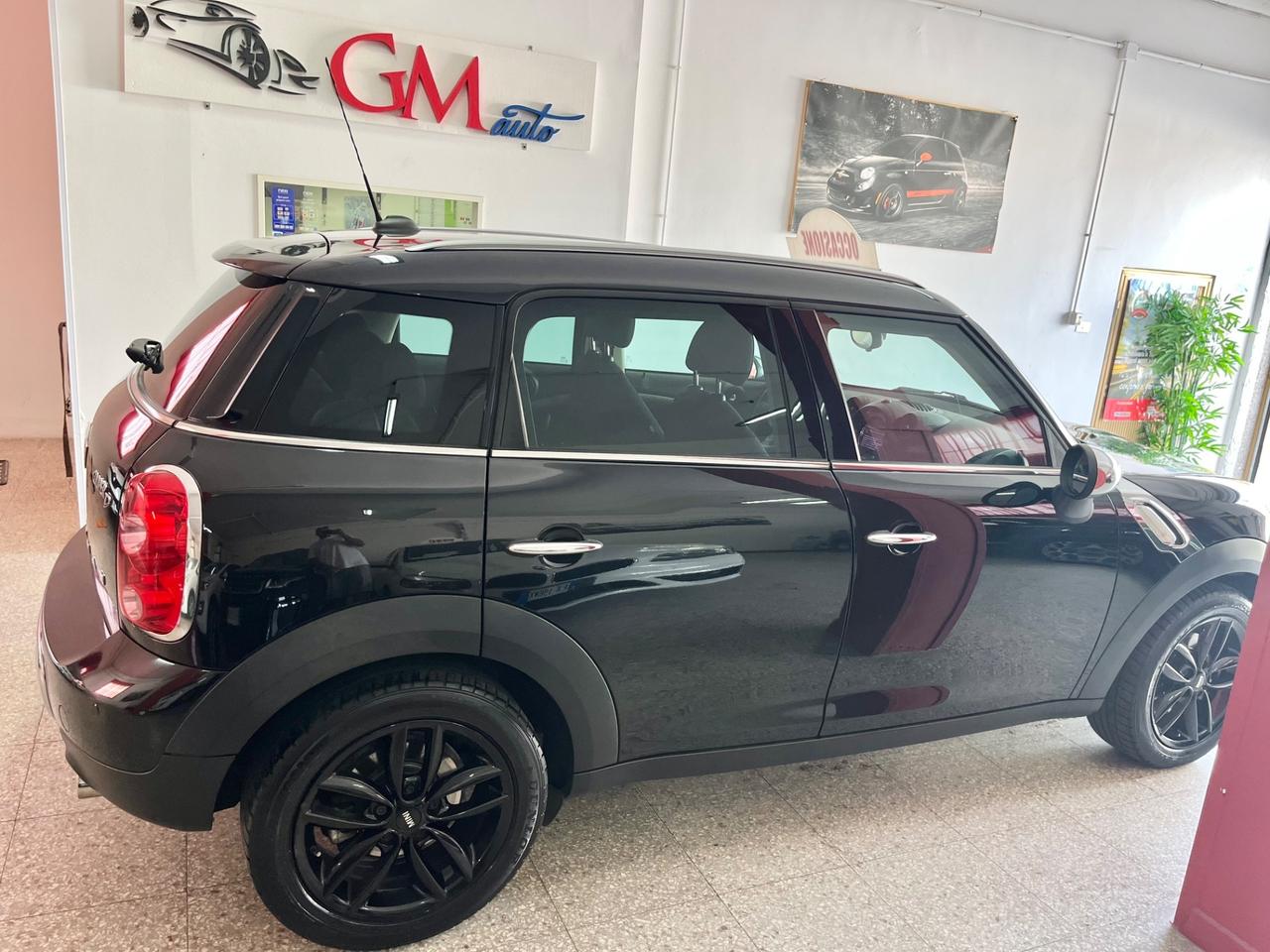 Mini Cooper Countryman 2.0 D Business Automatica