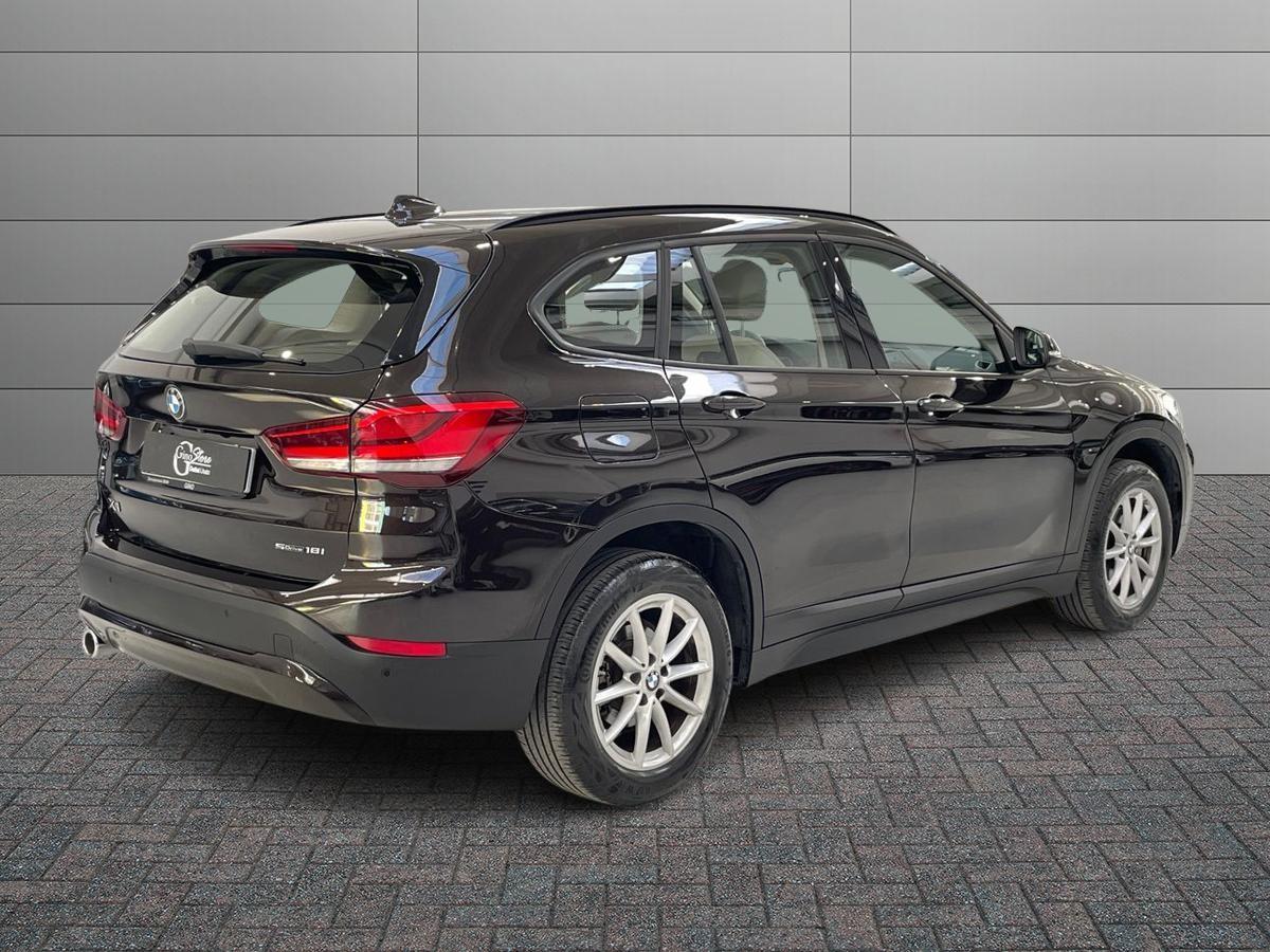 BMW X1 F48 2019 - X1 sdrive18i Advantage 136cv