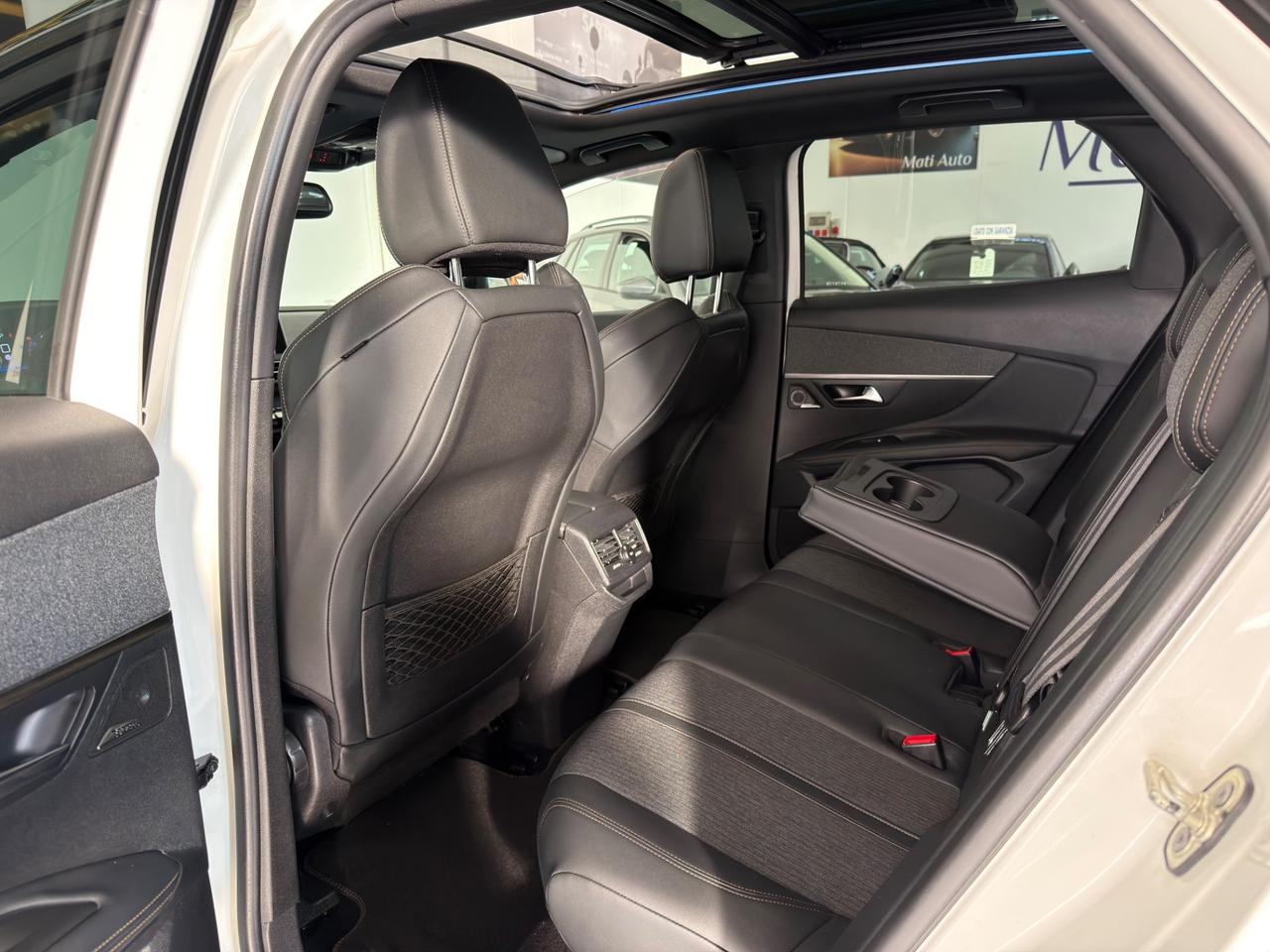 Peugeot 3008 BlueHDi 130 S&S EAT8 GT Line TETTO