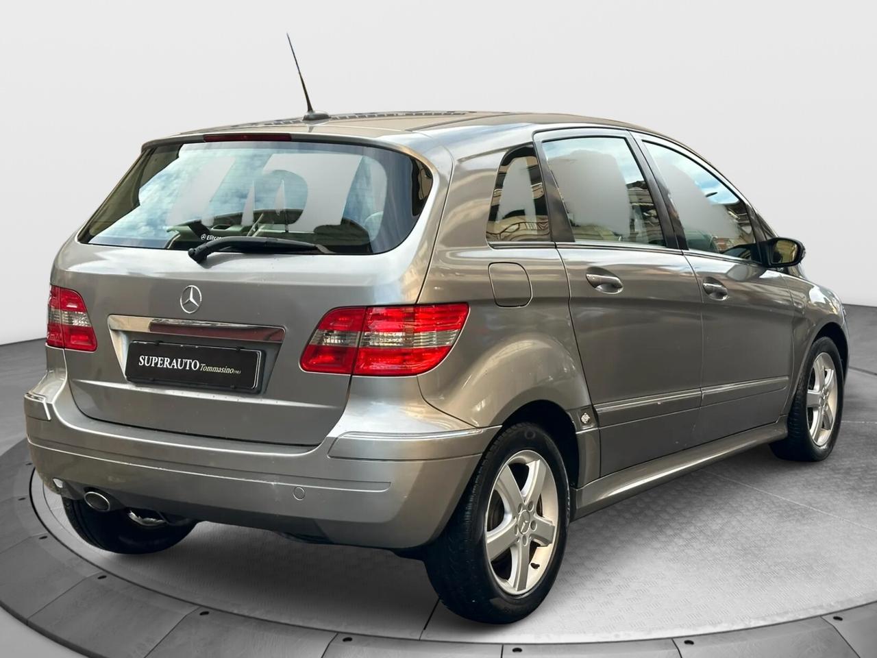 Mercedes benz B 180 CDI Sport Automatic