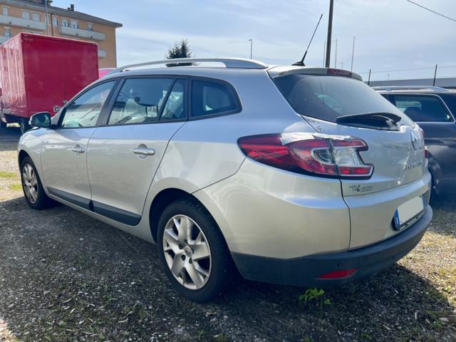 RENAULT Megane AUTOCARRO 4 POSTI Mégane 1500DCI SporTour S&S