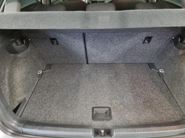 VOLKSWAGEN Polo 1.0 TSI DSG R-Line