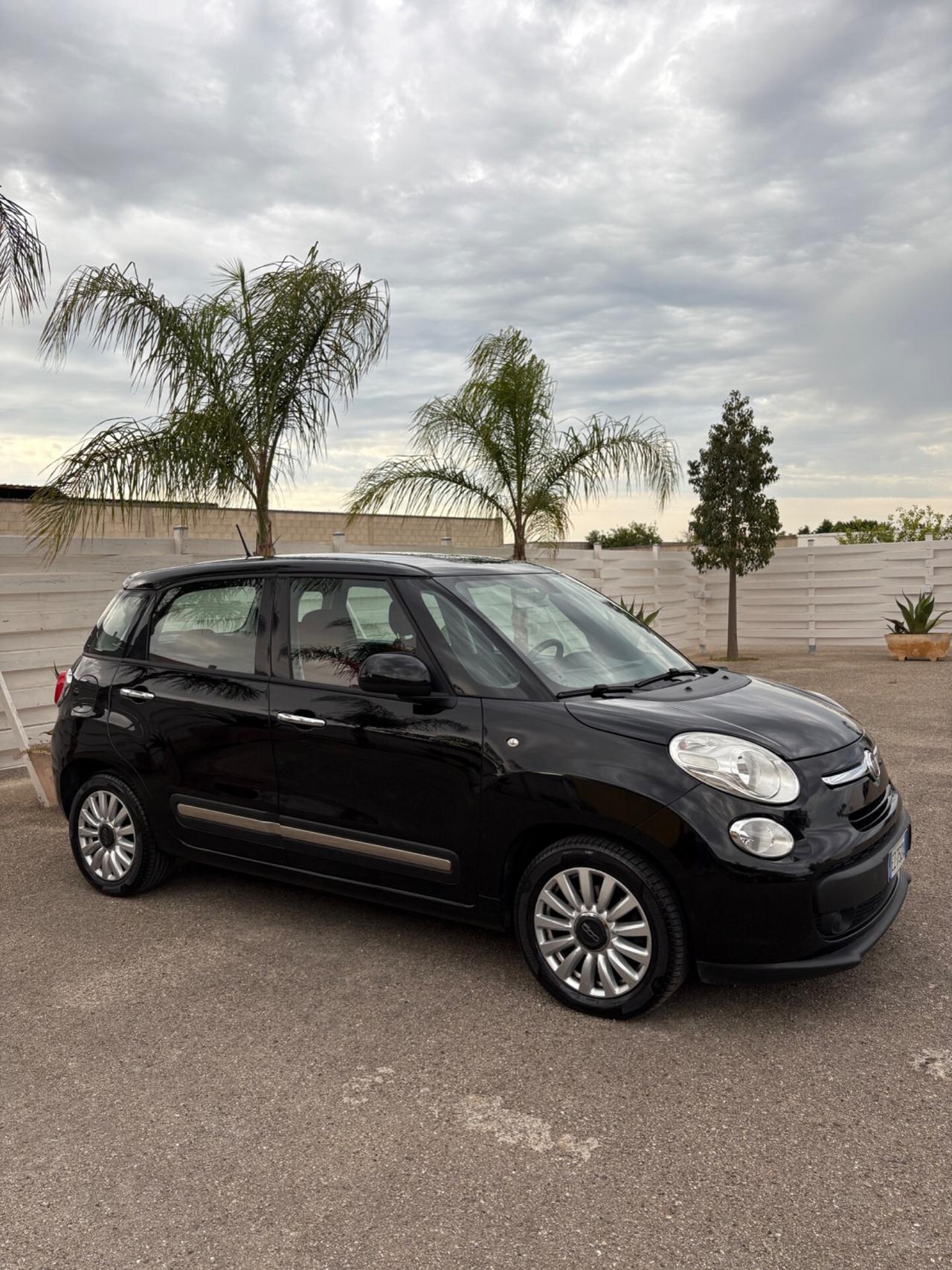 Fiat 500L unico proprietario 2015